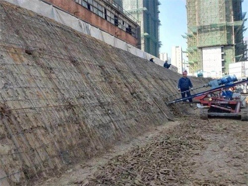 万秀建筑边坡支护