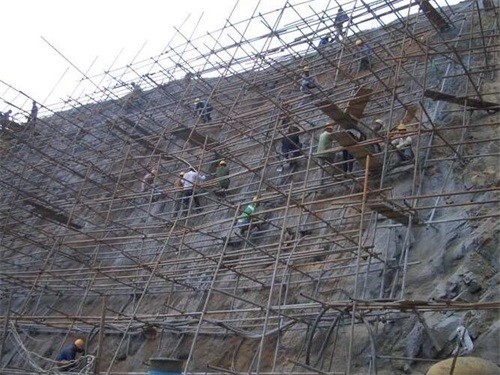 万秀公路桩基检测